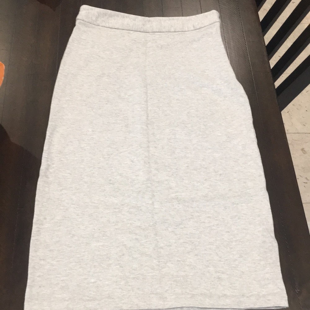 Kate Spade Saturday knee length grey skirt